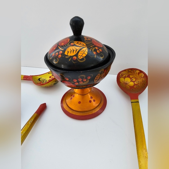 KHOKHLOMA Wooden Spoon Hand Painted RUSSIAN Lacquer Black Red & Gold Lot(8) - Picture 9 of 14